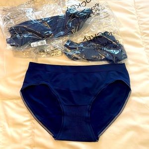 NWT jockey seamless bikini panties